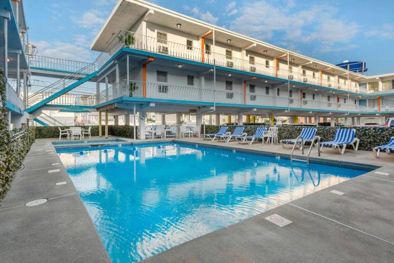 Hotel Cabana Oceanfront/Boardwalk in North Wildwood, NJ