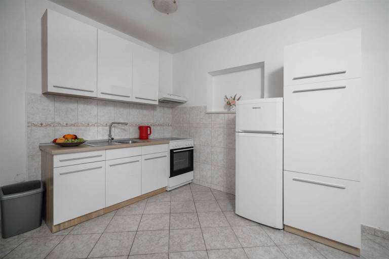 Apartment for 4 near the beach! — photo 2
