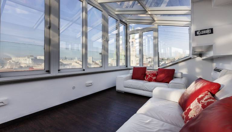 Rental apartment with jacuzzi | Near Milan Cathedral — photo 2