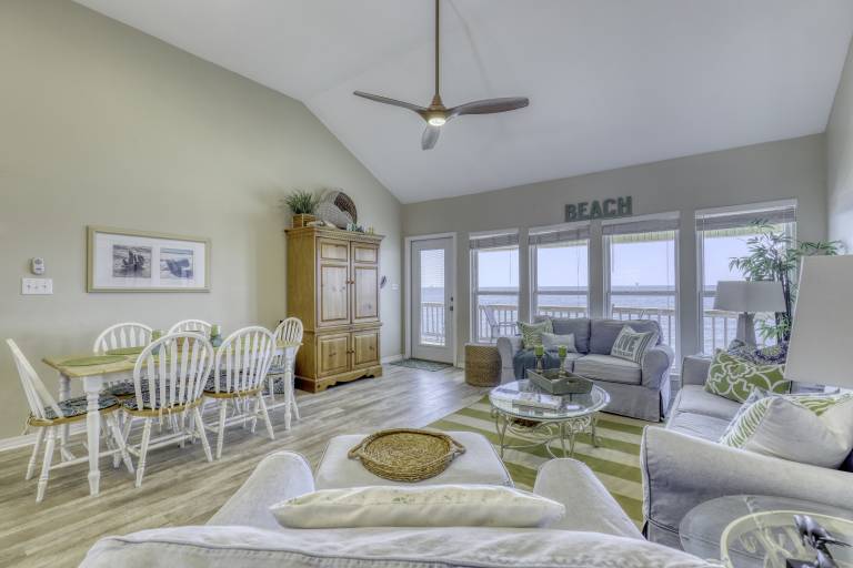 Beach Music - 100-A Shell Ct — photo 3