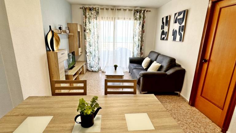 Holiday apartment with pool, garden & patio | Next to the beach | Pets allowed — photo 5