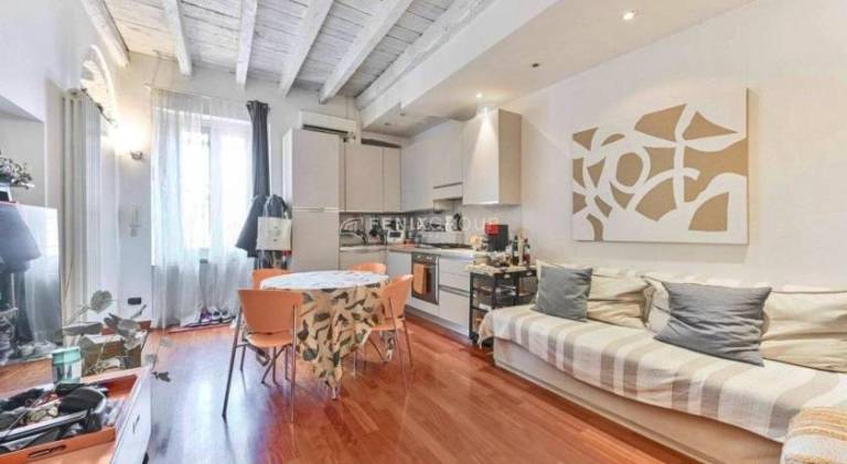 NoLo - Top Floor Bright Apartment - Metro Pasteur — photo 5