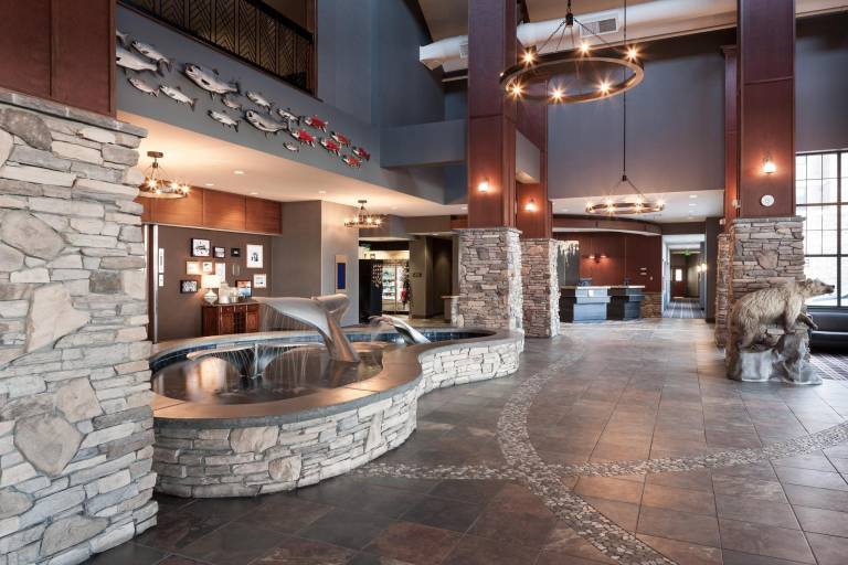 Embassy Suites by Hilton Anchorage — photo 2