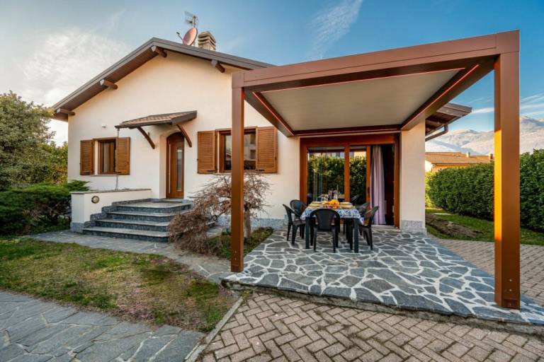 Ferienhaus mit Hund inColico Piano, Comer See  f&uuml;r max. 7 Personen