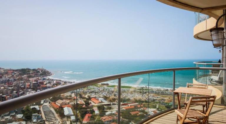 Luxury Condo & Spectacular View by FeelHome in Tel Aviv