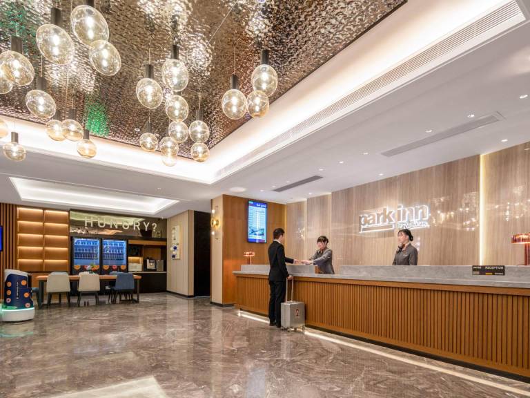 Park Inn Guangzhou Railway Station Yuexiu International Convention Center in Guangzhou