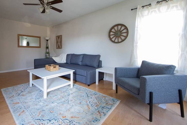 Apartment  Northwest