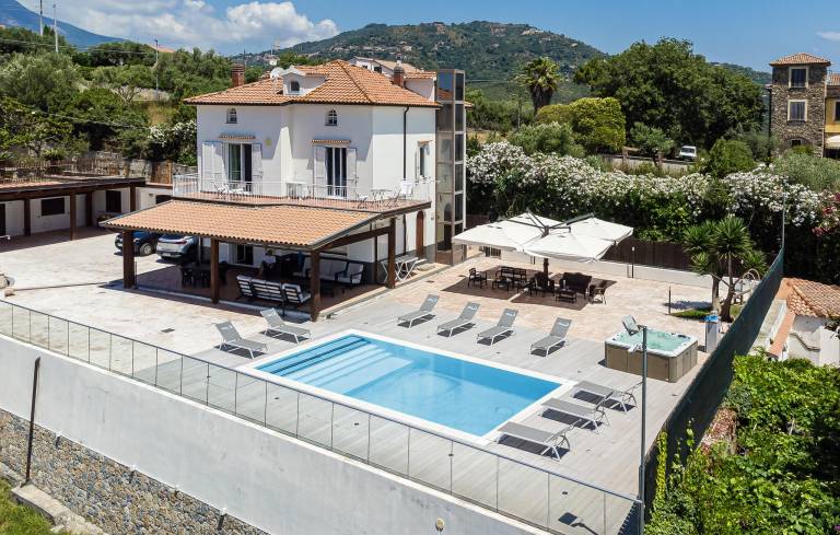 Casa Casal Velino