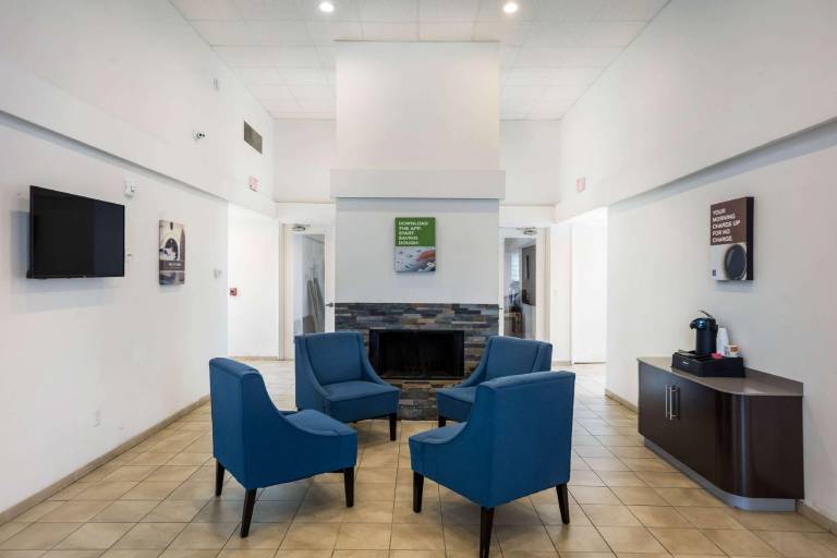 Studio 6 Irving, TX - Irving DFW Airport East — photo 4