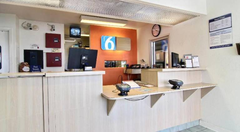 Motel 6 Fort Stockton, TX — photo 4