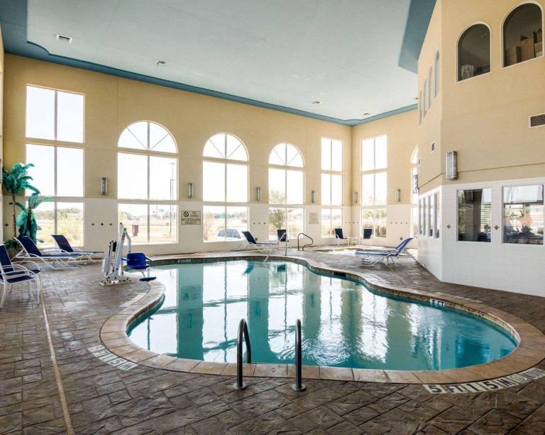 Comfort Suites Gainesville — photo 4