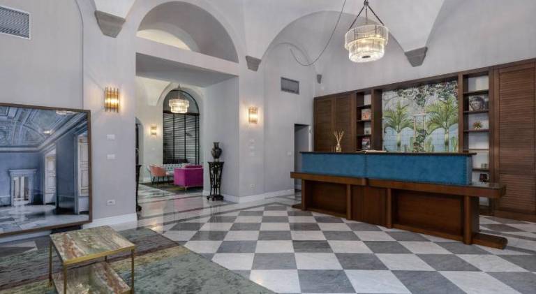 Palazzo Pazzi Vitali Luxury Apartments in Florence — photo 2