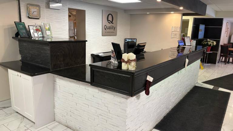 Quality Inn & Conference Centre Downtown — photo 2