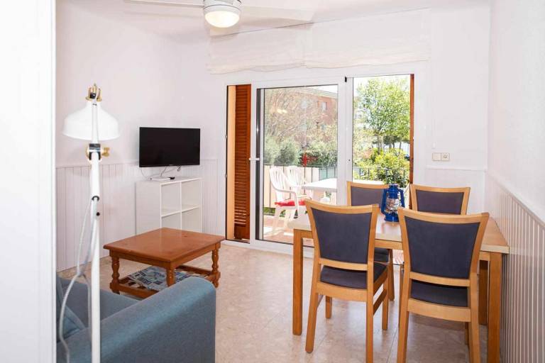 Cozy location with sea view in S'Agaró m beach — photo 3