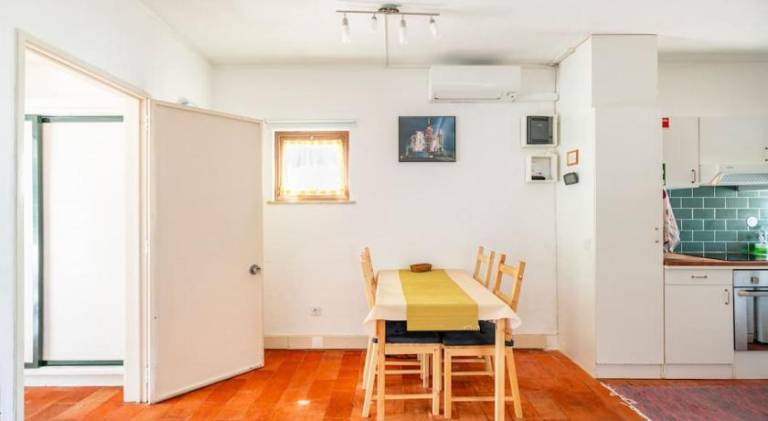 Fully equipped wonderful vacation home with jacuzzi, terrace & barbeque | Suitable for remote work | Pet-friendly — photo 3
