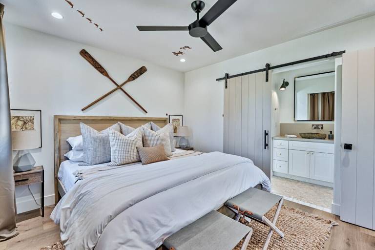 Cabin Williams