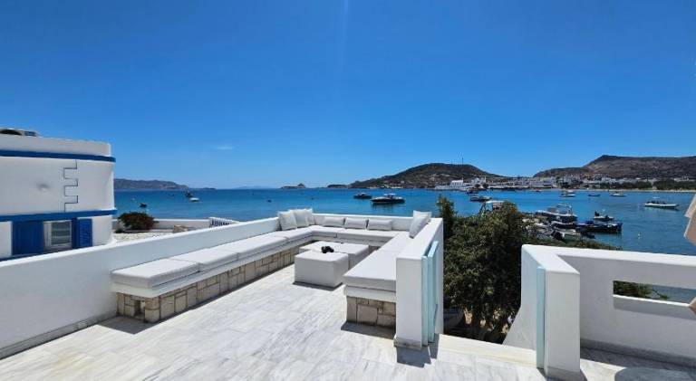 Vacation home with yard & terrace | Perfect for remote work — photo 3