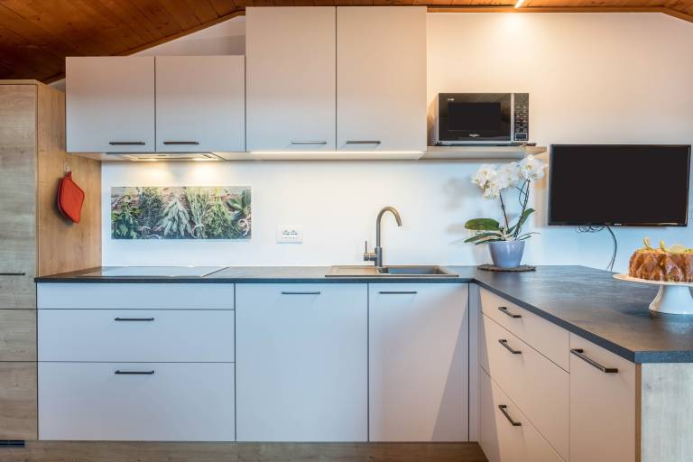 Charming Apartment “Völs Gfliererhof” with Mountain View & Balcony — photo 5