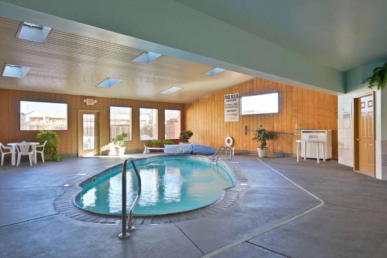 Americas Best Value Inn Marion, IL — photo 4
