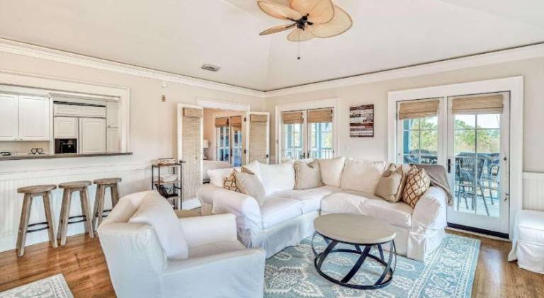 House with pool in Seaside, FL