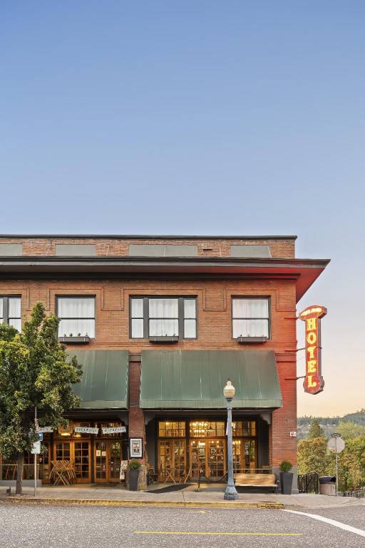Hood River Hotel — photo 5