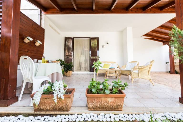 Villa with yard — photo 4