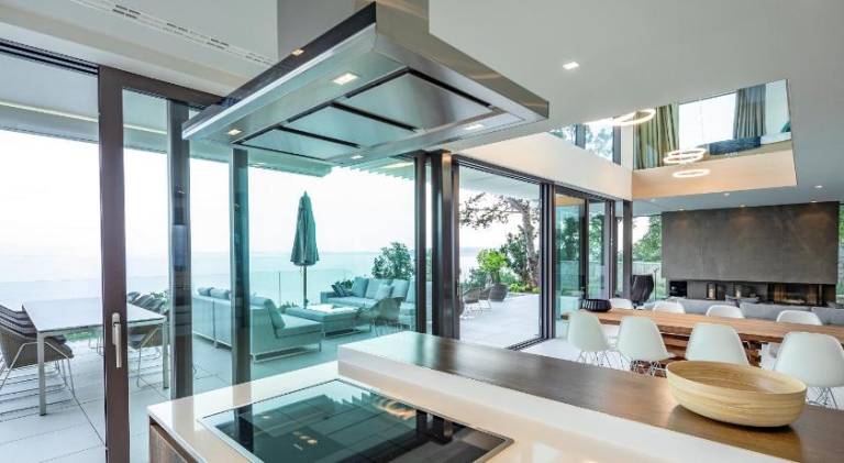 Villa with pool & jacuzzi — photo 3