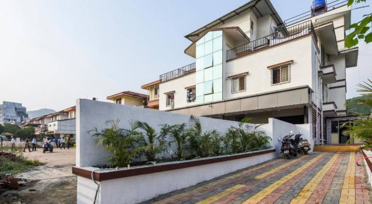 Hotel O Dwarka Lodge