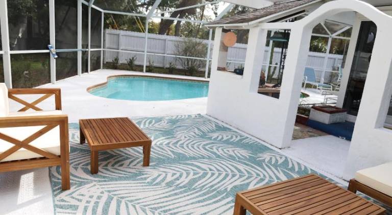 Charming house with pool | Dogs allowed in Treasure Island, FL