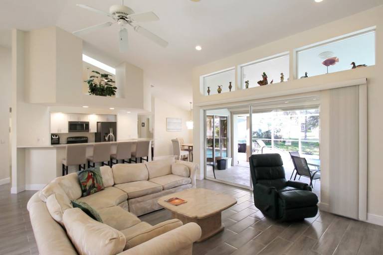 Stunning 3/2 pool home in the heart of Punta Gorda - Pelican Poolside — photo 2