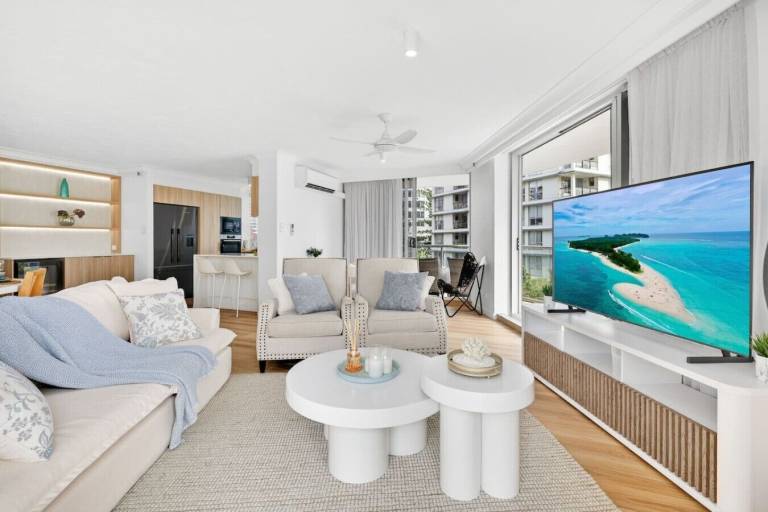 Apartment Surfers Paradise