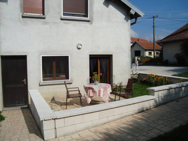 Gite with terrace & barbecue — photo 2
