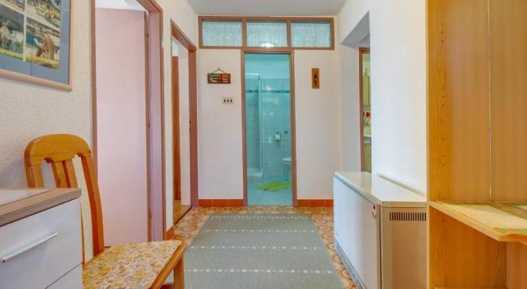 Holiday apartment with 2 rooms for 5 persons — photo 4