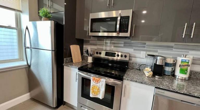 Rental apartment | Next to Love Park — photo 5