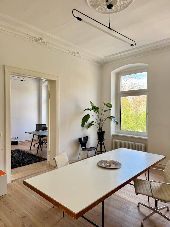 86 M² Apartment ∙ 1 Bedroom ∙ 2 Guests - Berlin