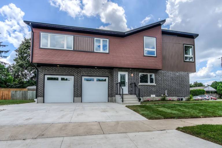 House  Kitchener