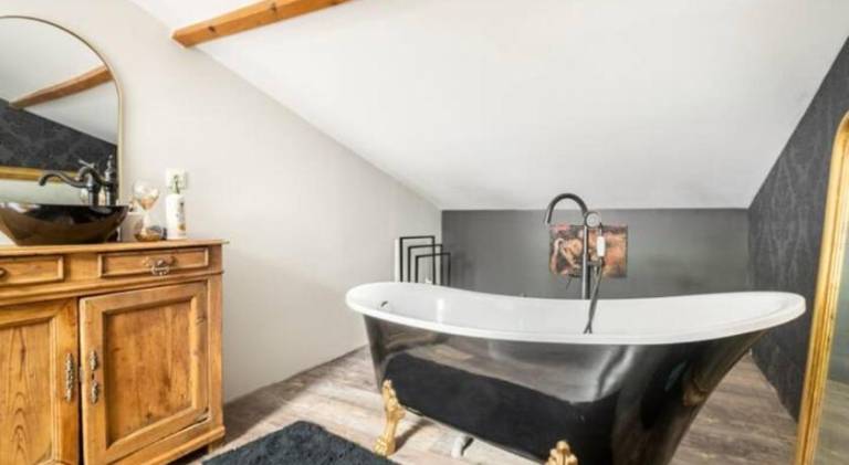 Charming rental apartment | Pet-friendly — photo 3