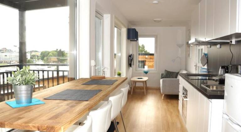 Holiday apartment with barbecue, garden & patio — photo 3