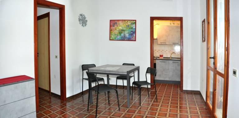 Child-friendly villa with terrace, BBQ & yard | Garden view | Pets allowed — photo 5