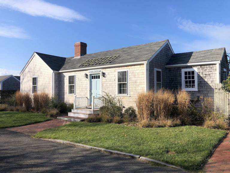 Cabin Brant Point