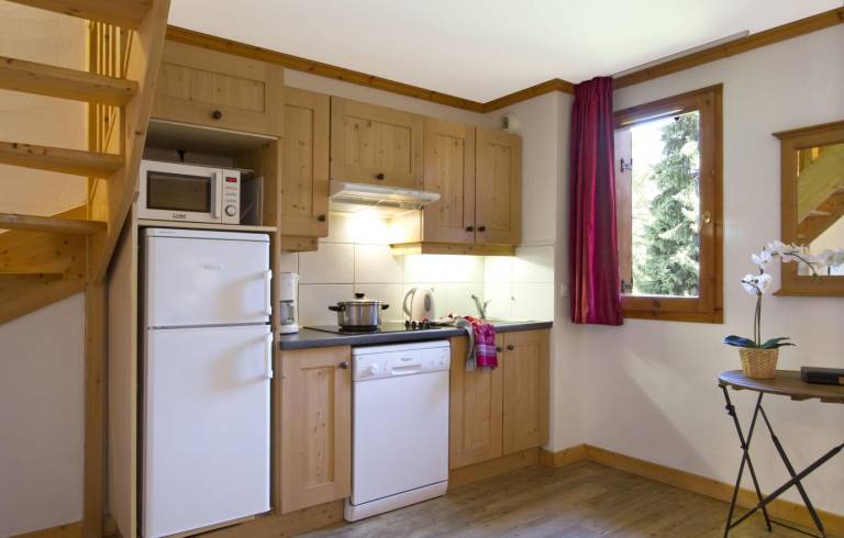 Wifi, 20m from resort center, swimming pool, sauna, balcony, tv, ski locker, 51m² — photo 2
