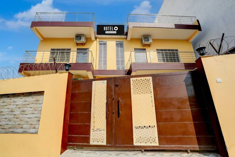 Super Hotel O Samne Ghat