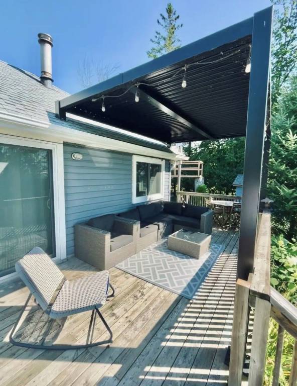 Cabin Hawkestone