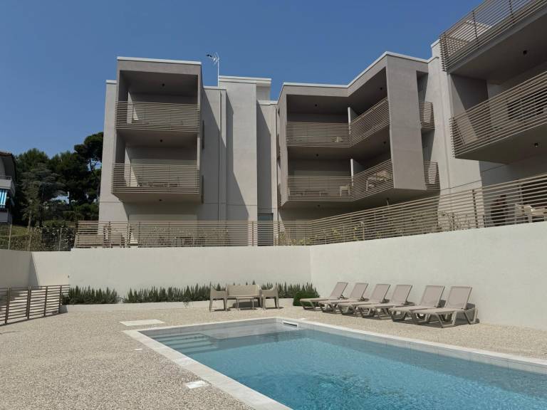 Holiday apartment with pool | Beach view — photo 2