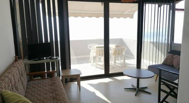 Lovely Beach Side Loft — photo 4
