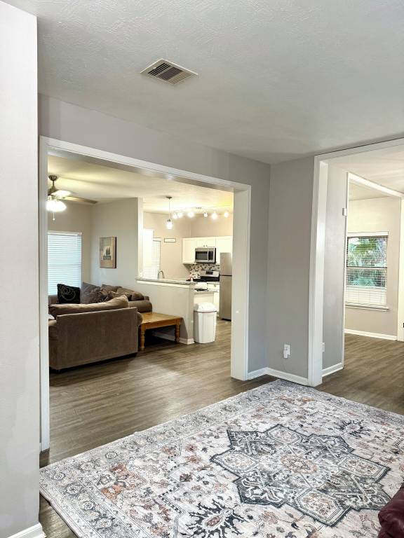 House Barker Cypress