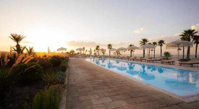 Valerio Resort beach club — photo 3