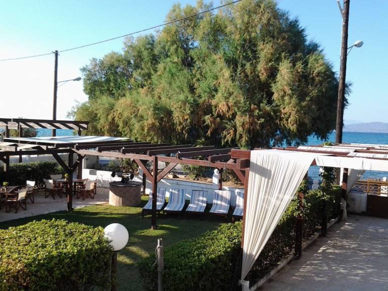 Κατάλυμα  Παραλία Βραχατίου