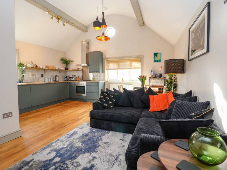 Family-oriented beautiful cottage | Pet-friendly — photo 3