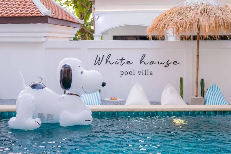Beautiful vacation home with pool & grill | Water view | Next to the beach | Good for workation | Pet-friendly in Sattahip